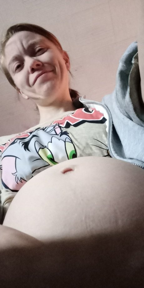 Naakte gelekte OnlyFans-foto van Momma B