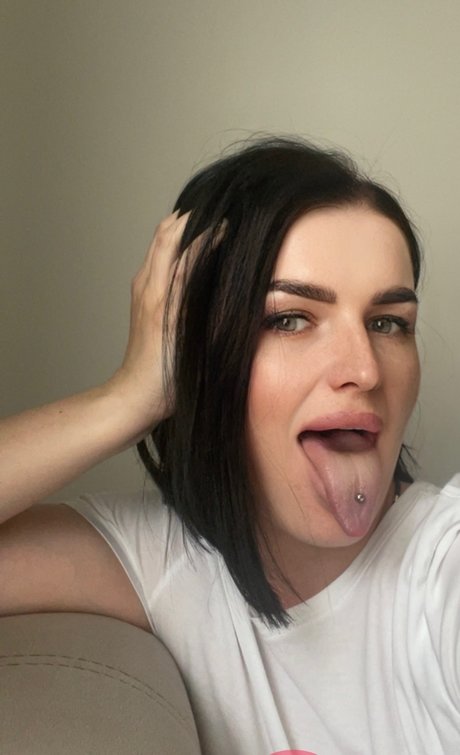 Naakte gelekte OnlyFans-foto van Lollita Rose 