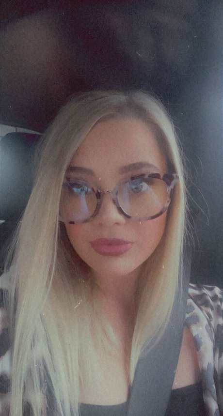 Naakte gelekte OnlyFans-foto van Myra Patterson
