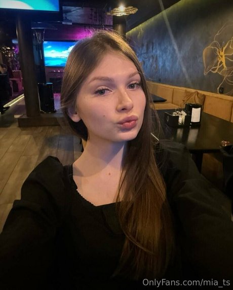 Naakte gelekte OnlyFans-foto van Miats