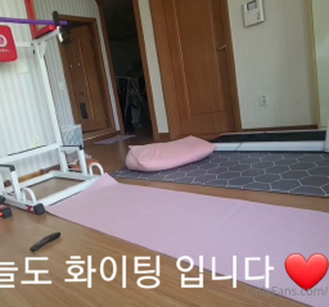 Naakte gelekte OnlyFans-foto van Kkkkk6414 #2 Naakte gelekte OnlyFans-foto van Kkkkk6414 #2