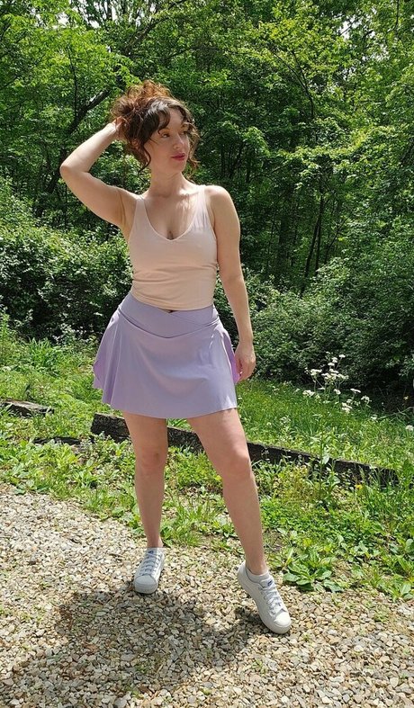 Naakte gelekte OnlyFans-foto van Suzyque