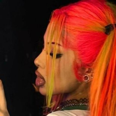 Naakte gelekte OnlyFans-foto van Ohthasmat