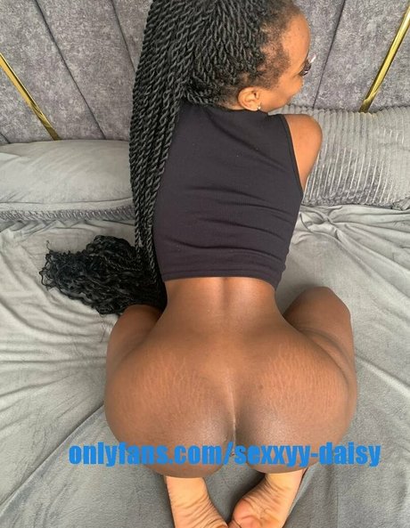 Naakte gelekte OnlyFans-foto van Sexxyydaisy