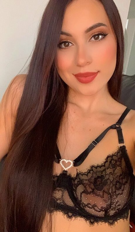 Naakte gelekte OnlyFans-foto van Michelle Anderson Miller