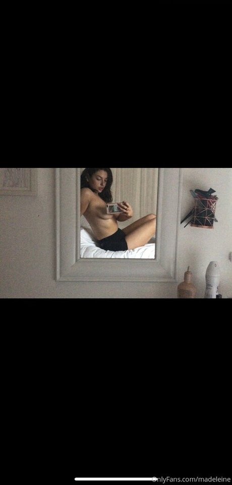 Naakte gelekte OnlyFans-foto van Madsofc