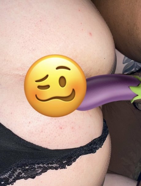 Naakte gelekte OnlyFans-foto van Queenofspades