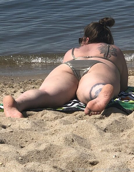 Naakte gelekte OnlyFans-foto van Queenofspades