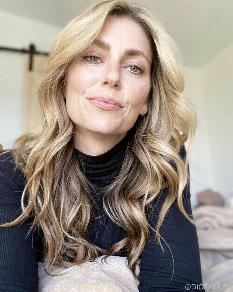 Naakte gelekte OnlyFans-foto van Diora Biard