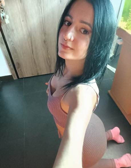 Naakte gelekte OnlyFans-foto van Adrianaa1
