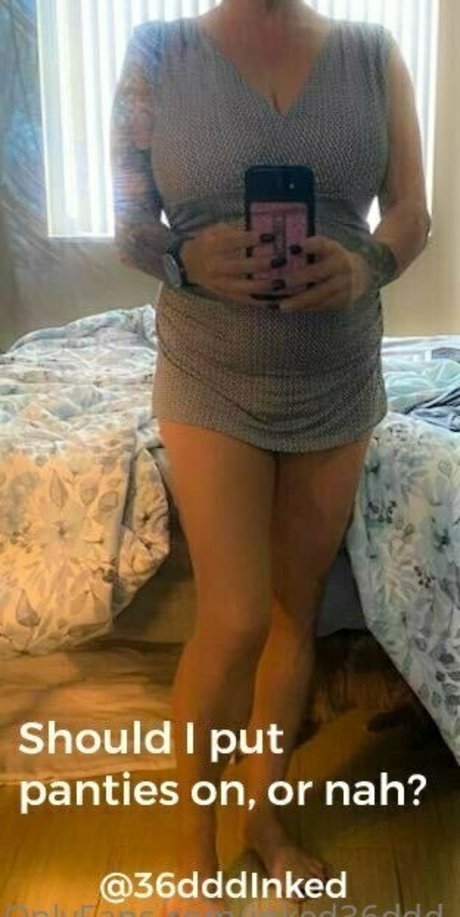 Naakte gelekte OnlyFans-foto van Inked36ddd