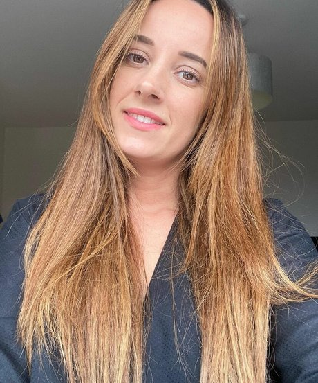 Naakte gelekte OnlyFans-foto van Scarlet Storm