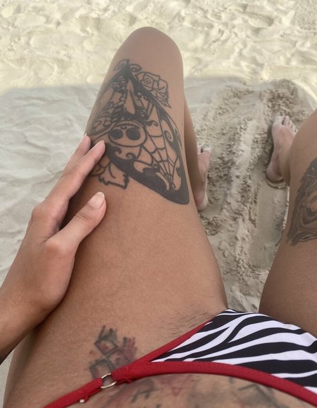Naakte gelekte OnlyFans-foto van Scarlettmaison