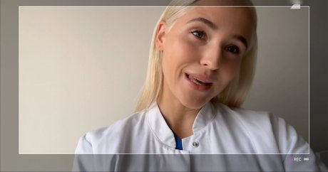 Naakte gelekte OnlyFans-foto van Germanys Next Topmodel