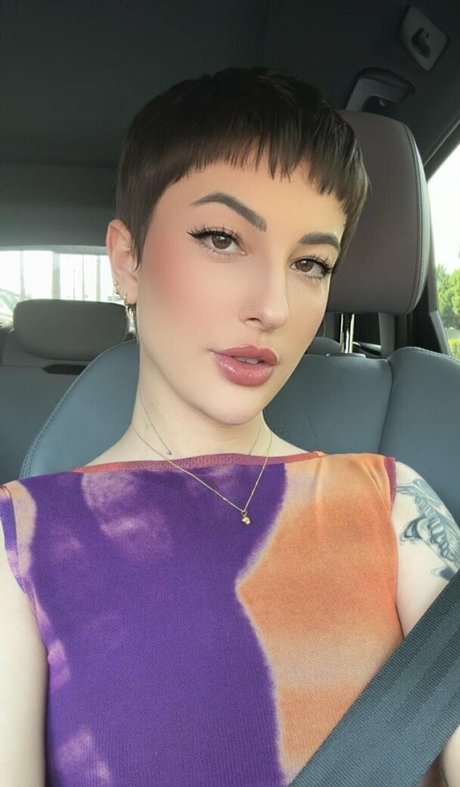 Naakte gelekte OnlyFans-foto van Kristenscott