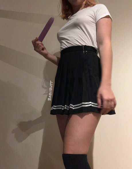 Naakte gelekte OnlyFans-foto van Babiibutt