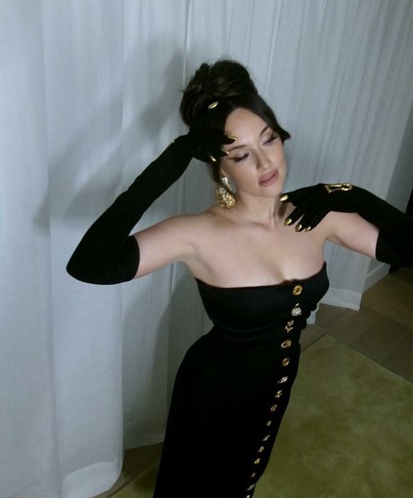 Naakte gelekte OnlyFans-foto van Kacey Musgraves