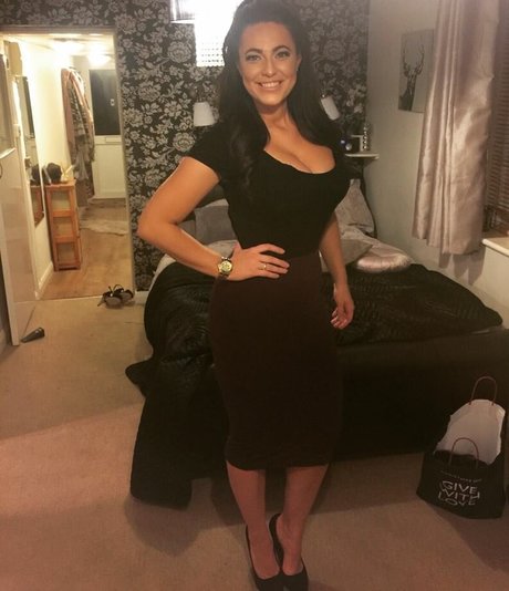 Naakte gelekte OnlyFans-foto van Lauren R