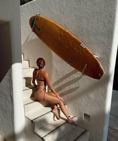 Naakte gelekte OnlyFans-foto van Thejessicaexperience