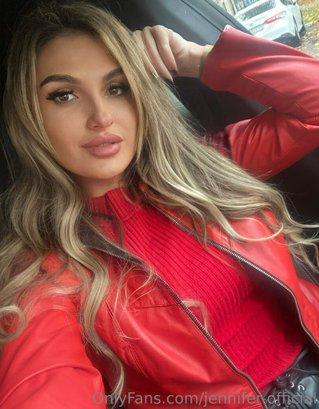 Jennifer-official