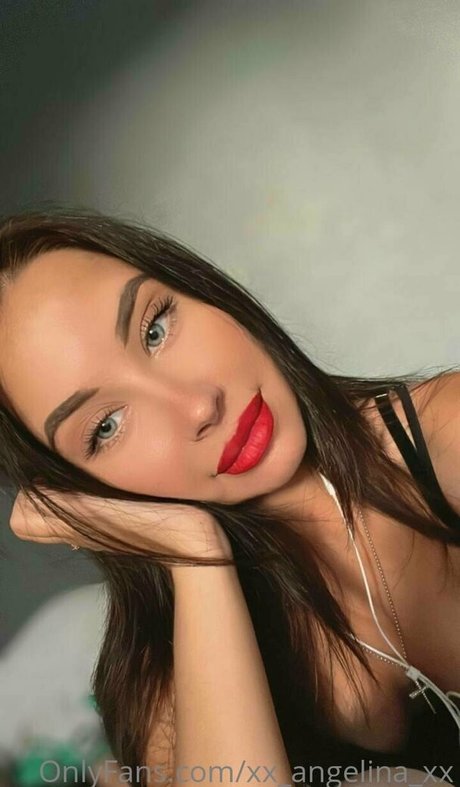 Xxangelinaxx