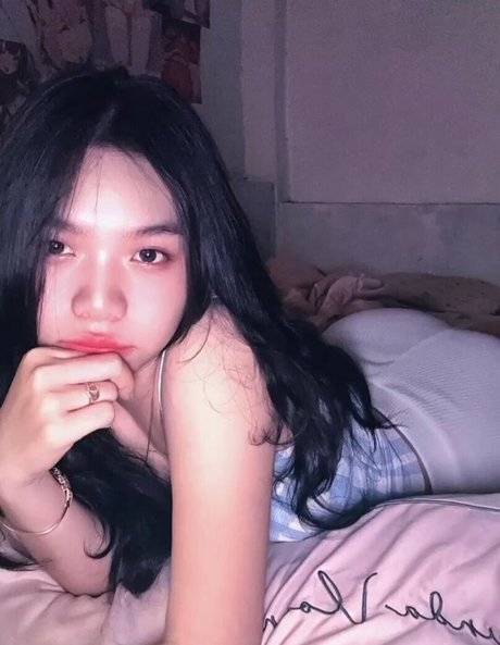Naakte gelekte OnlyFans-foto van Htham455