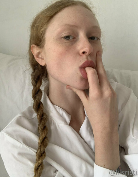 Naakte gelekte OnlyFans-foto van Lilkristi