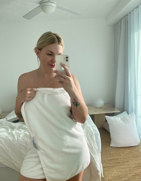Naakte gelekte OnlyFans-foto van Aussieblairunlocked
