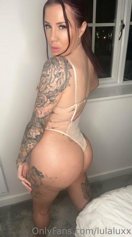 Naakte gelekte OnlyFans-foto van Lulaluxx