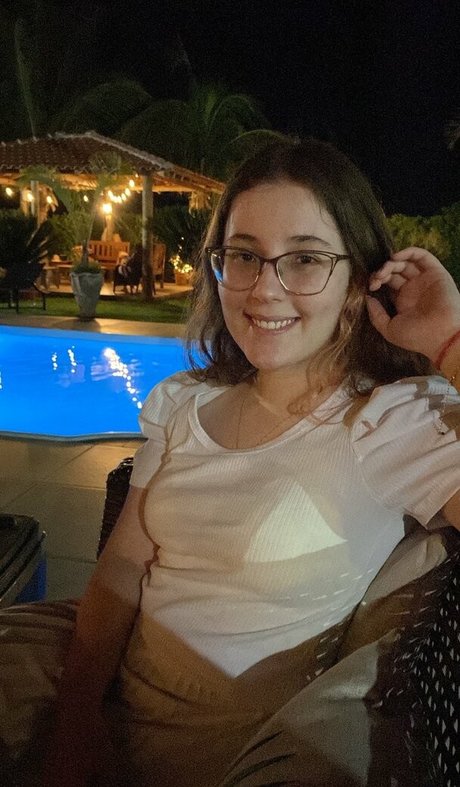 Naakte gelekte OnlyFans-foto van Julihcsgo