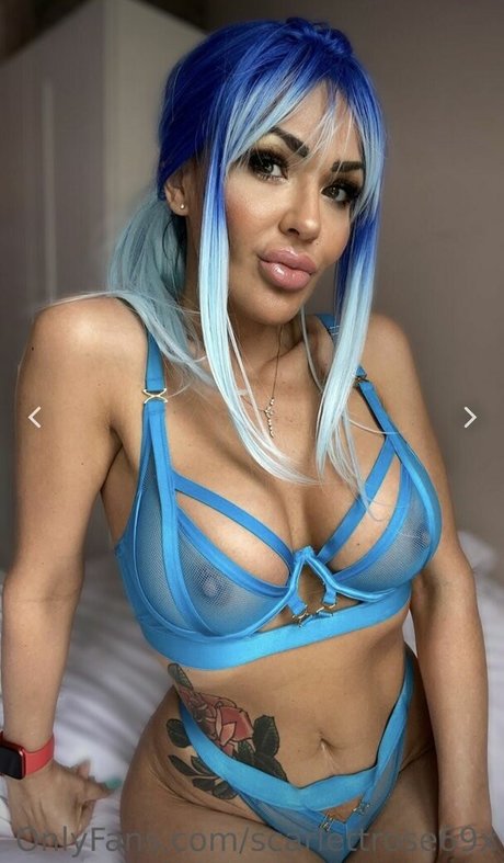 Naakte gelekte OnlyFans-foto van Scarlettrose69x
