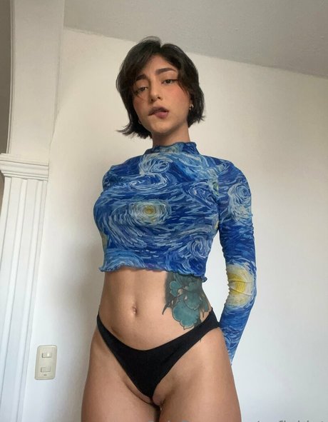 Naakte gelekte OnlyFans-foto van Sofiakiut