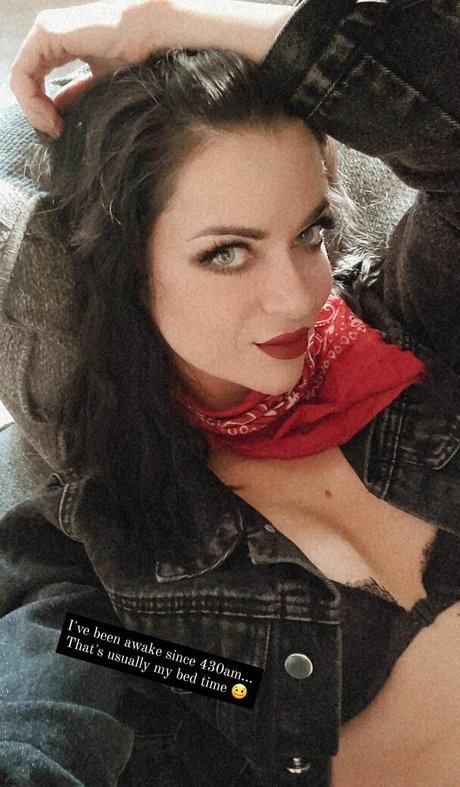 Naakte gelekte OnlyFans-foto van Meganrandom