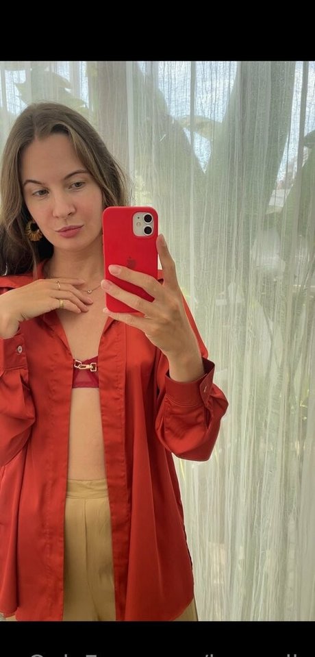Naakte gelekte OnlyFans-foto van Anapuru