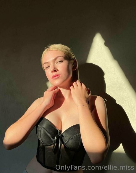 Ellie.miss