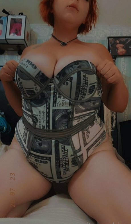 Naakte gelekte OnlyFans-foto van Fruityboobies