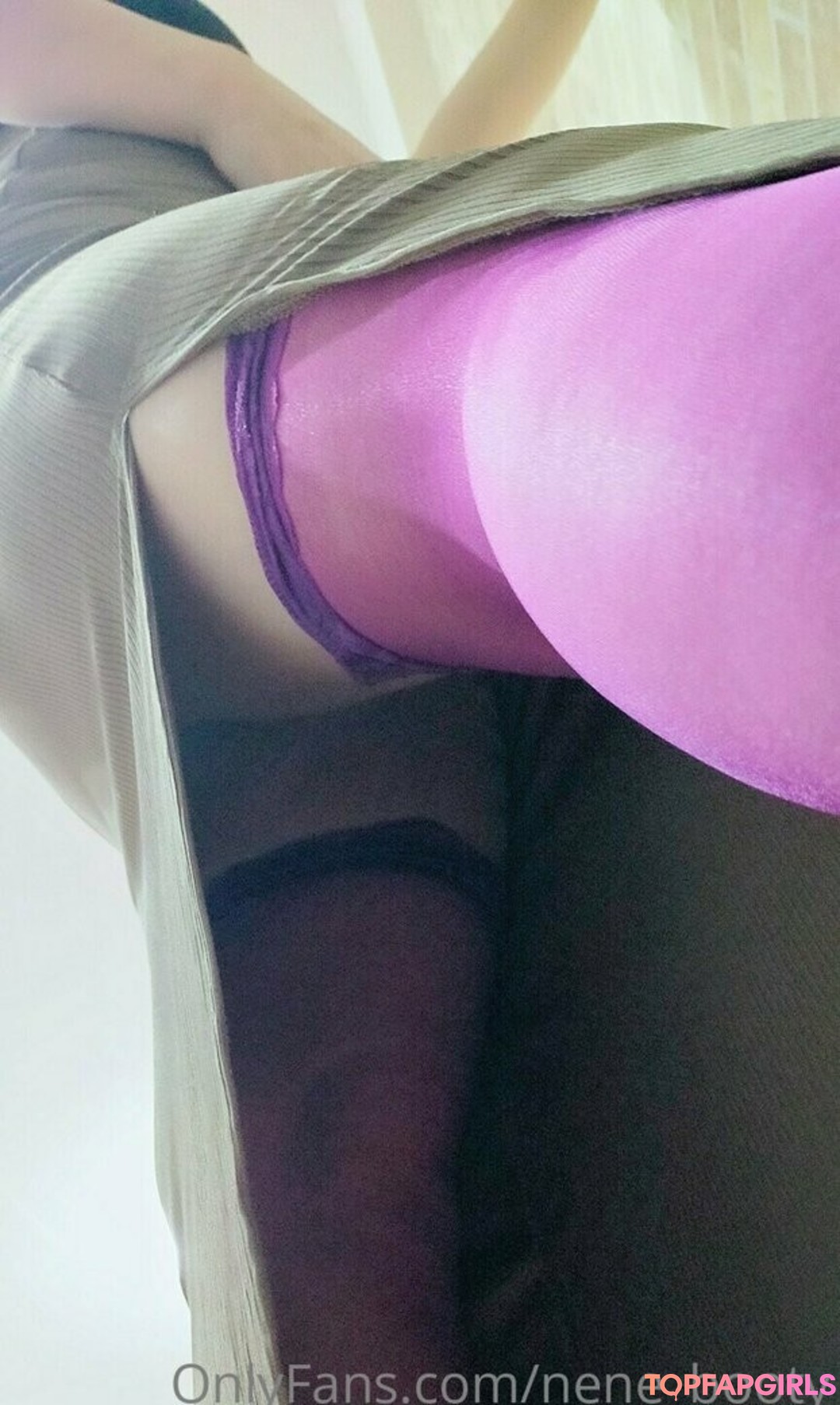 Naakte gelekte OnlyFans-foto van Nenebooty #1165