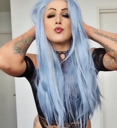 Naakte gelekte OnlyFans-foto van Brooke Spearz