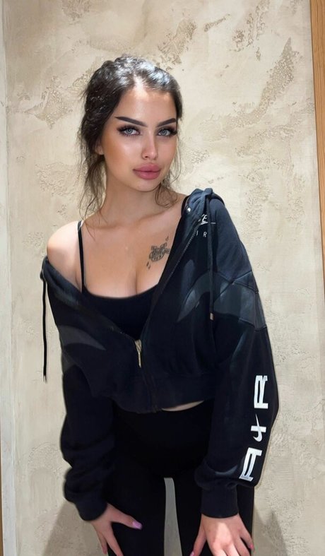 Naakte gelekte OnlyFans-foto van Baby6661666