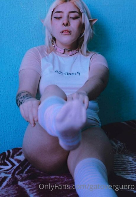 Naakte gelekte OnlyFans-foto van Gatoverguero