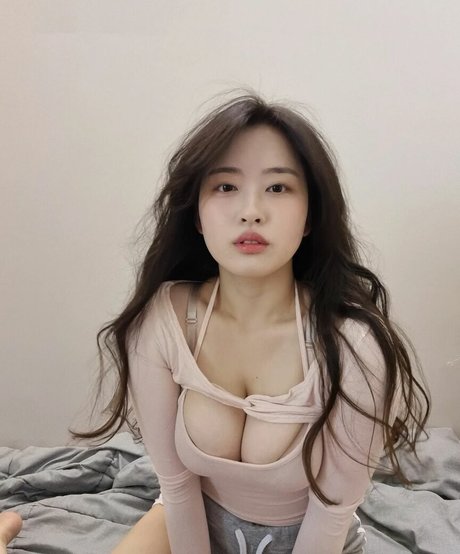 Naakte gelekte OnlyFans-foto van Sorammmm