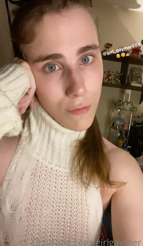 Naakte gelekte OnlyFans-foto van Girlgaymer888