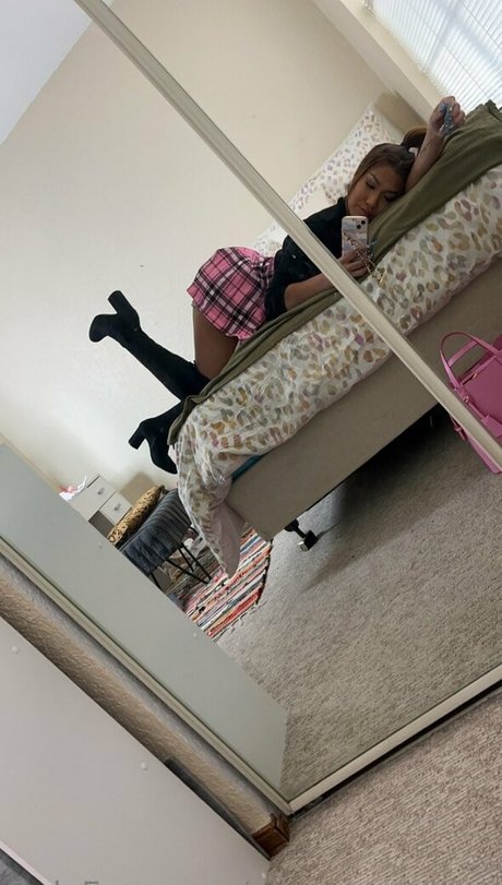 Naakte gelekte OnlyFans-foto van Alizayangelxxx