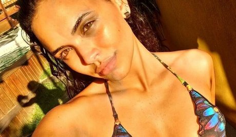 Naakte gelekte OnlyFans-foto van Giovana Cordeiro