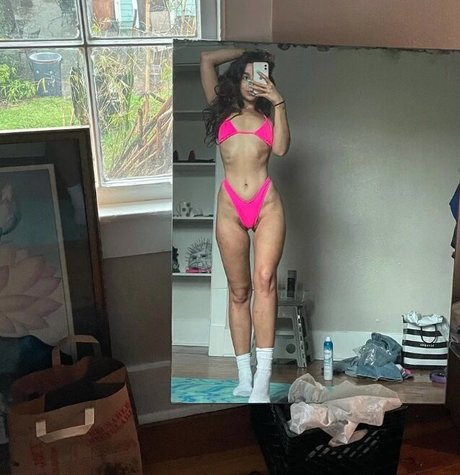 Naakte gelekte OnlyFans-foto van Goodlilfreak