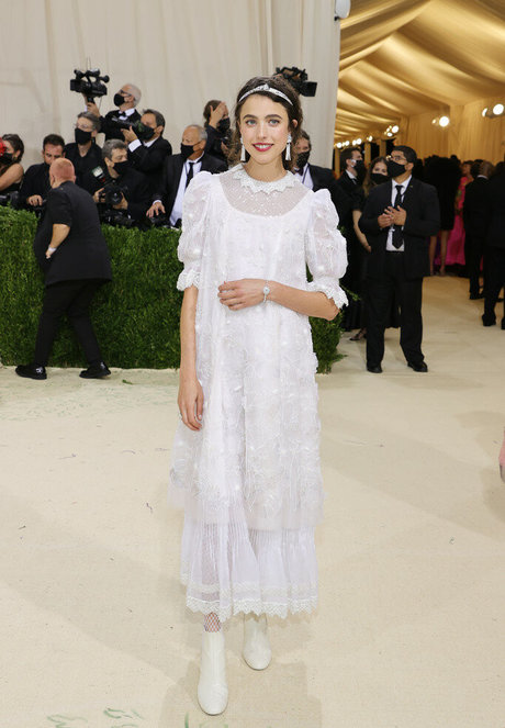 Naakte gelekte OnlyFans-foto van Margaret Qualley