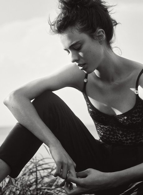 Naakte gelekte OnlyFans-foto van Margaret Qualley