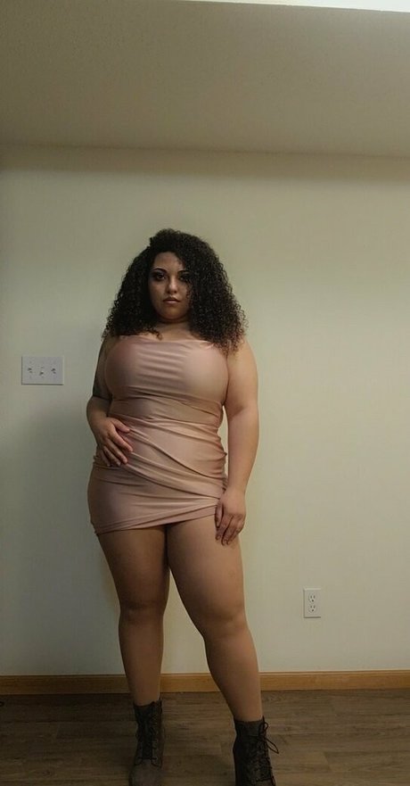 Naakte gelekte OnlyFans-foto van Hotlips