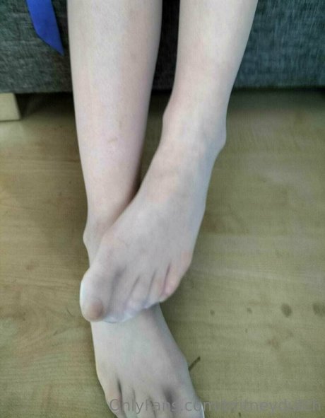 Naakte gelekte OnlyFans-foto van Britneydutch