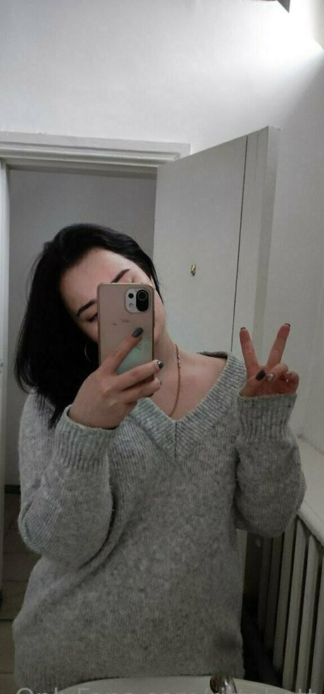 Naakte gelekte OnlyFans-foto van Rittahott